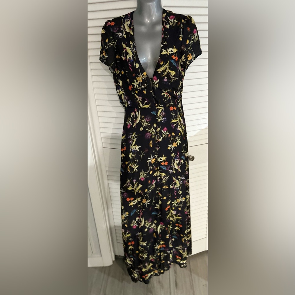 Oh My Love London tea dress in Midnight Botanical size small